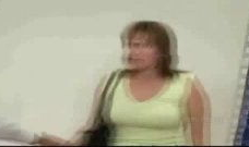 打美女屁股视频,打美女屁股视频引发伦理争议